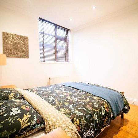 Stay With Serena Homes , One Bedroom Apartment 普尔雷 外观 照片