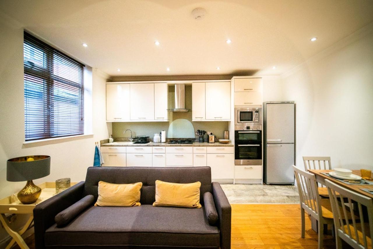 Stay With Serena Homes , One Bedroom Apartment 普尔雷 外观 照片