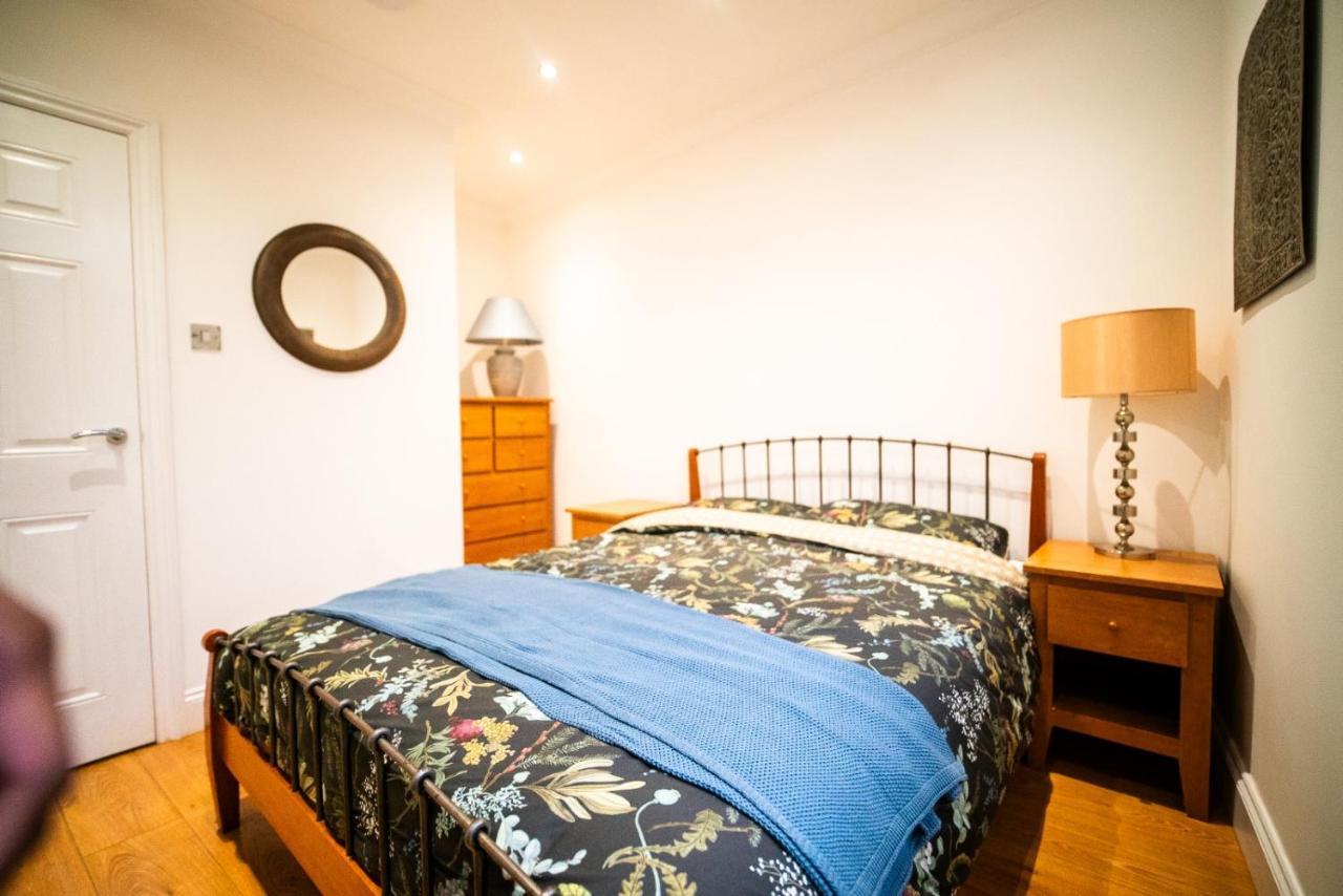 Stay With Serena Homes , One Bedroom Apartment 普尔雷 外观 照片
