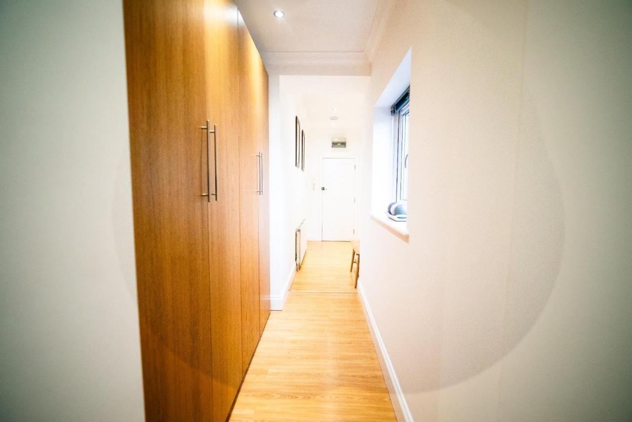 Stay With Serena Homes , One Bedroom Apartment 普尔雷 外观 照片