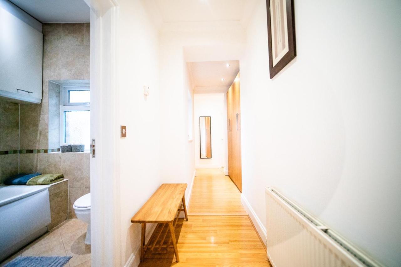 Stay With Serena Homes , One Bedroom Apartment 普尔雷 外观 照片